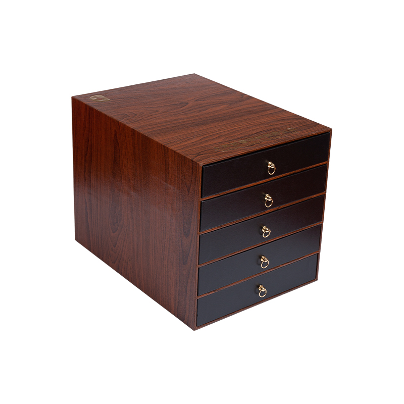 Tilpasset vintage trekorns gaveeske